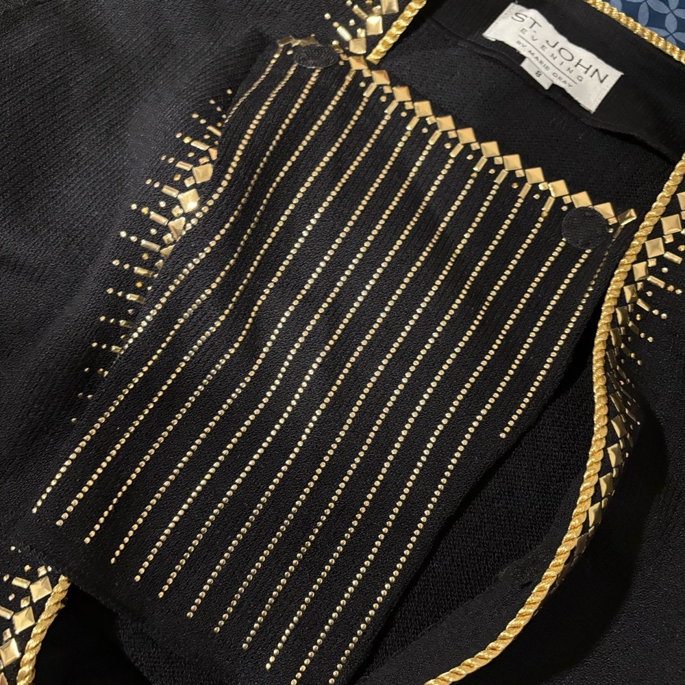ST. JOHN Evening NEW Gold Studded Embellished Cardigan Sweater Jacket Size 8 - Picture 16 of 16